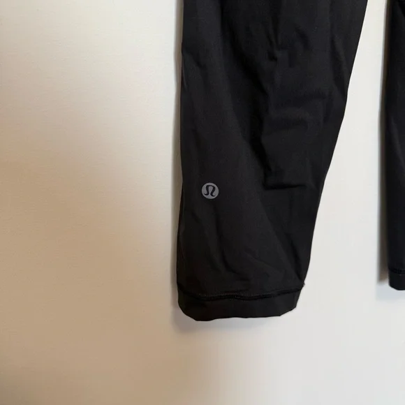 LULULEMON SWIFT SPEED HIGH RISE CROP 21” - Picture 8 of 9